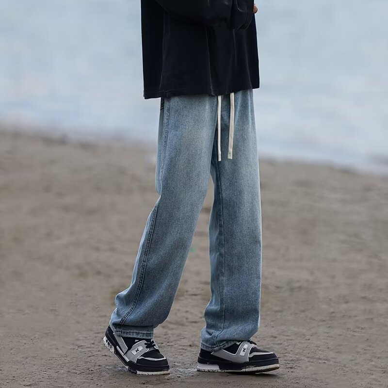 Sommer-Jeans für Herren – Loose Fit & Stylisch